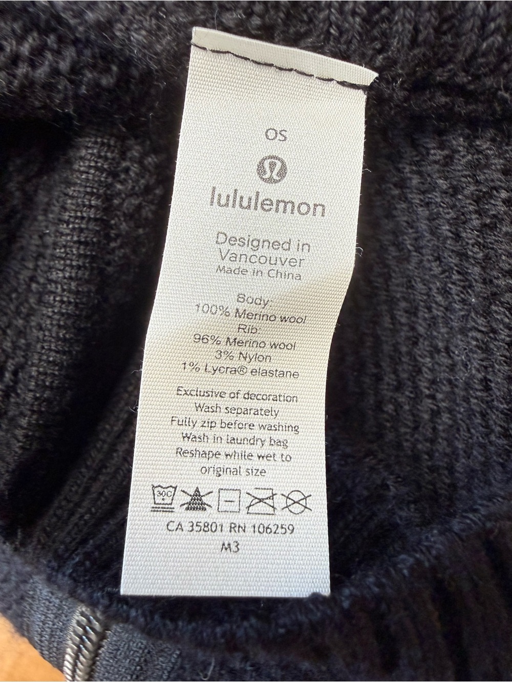 Lululemon On The Go Poncho Sweater Black Merino Wool One Size - Picture 5 of 7